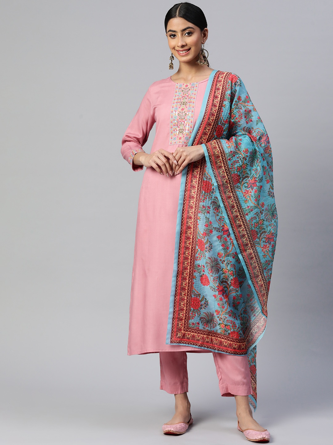 

Vbuyz Yoke Design Kurta with Trousers & With Dupatta, Pink