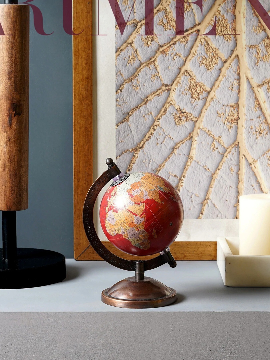 

THE ARTMENT Modern Art Red & Orange HD Print Earth Globe Showpiece