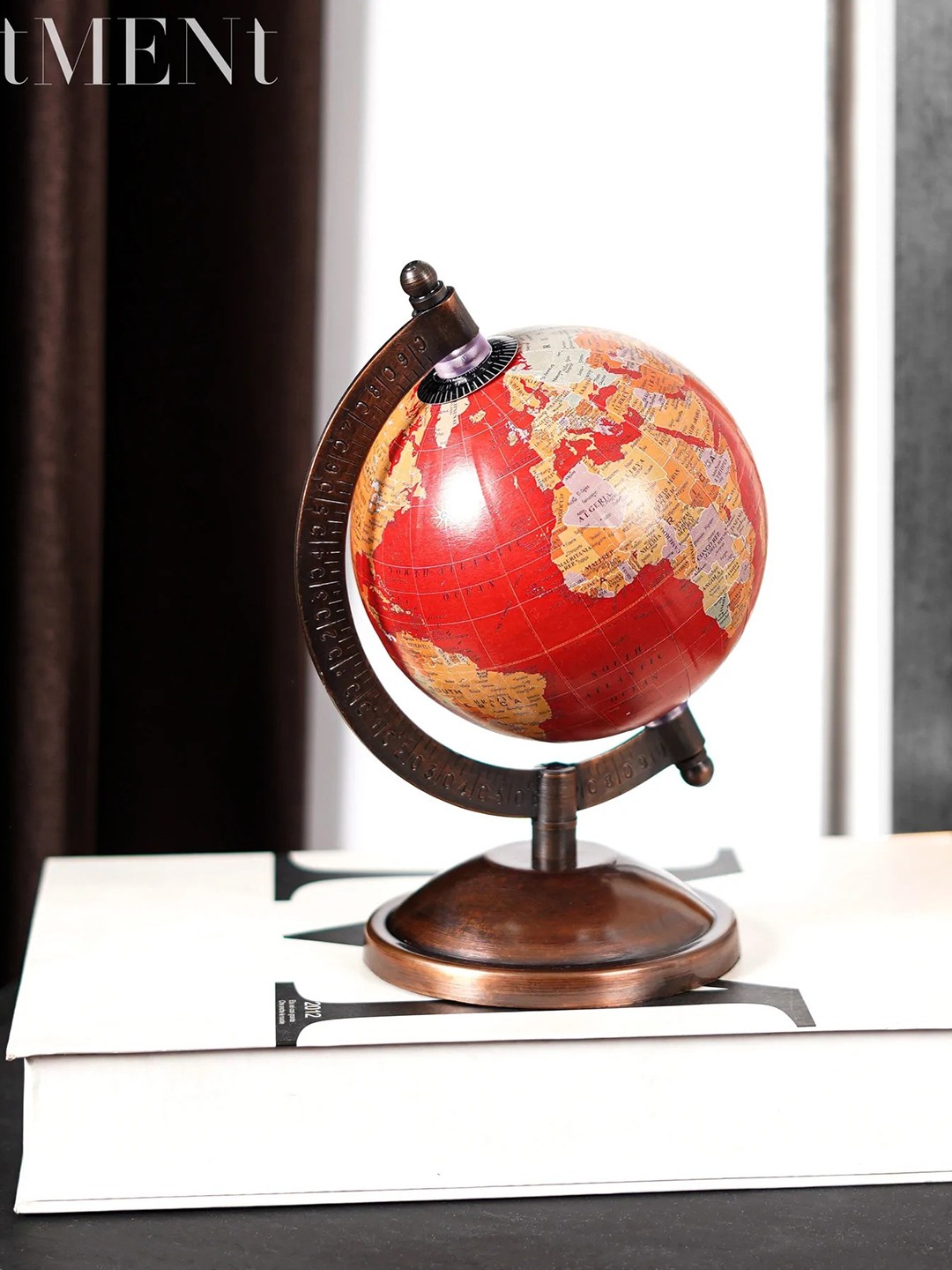 

THE ARTMENT Modern Art Red & Orange HD Print Earth Globe Showpiece