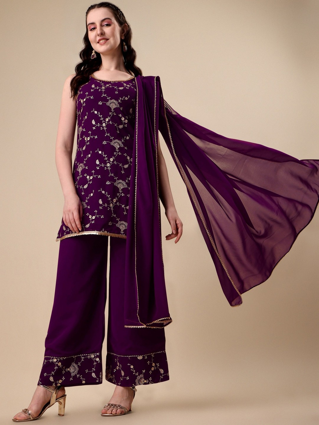 

Vaidehi Fashion Women Floral Embroidered Sequinned Kurti with Palazzos & With Dupatta, Purple