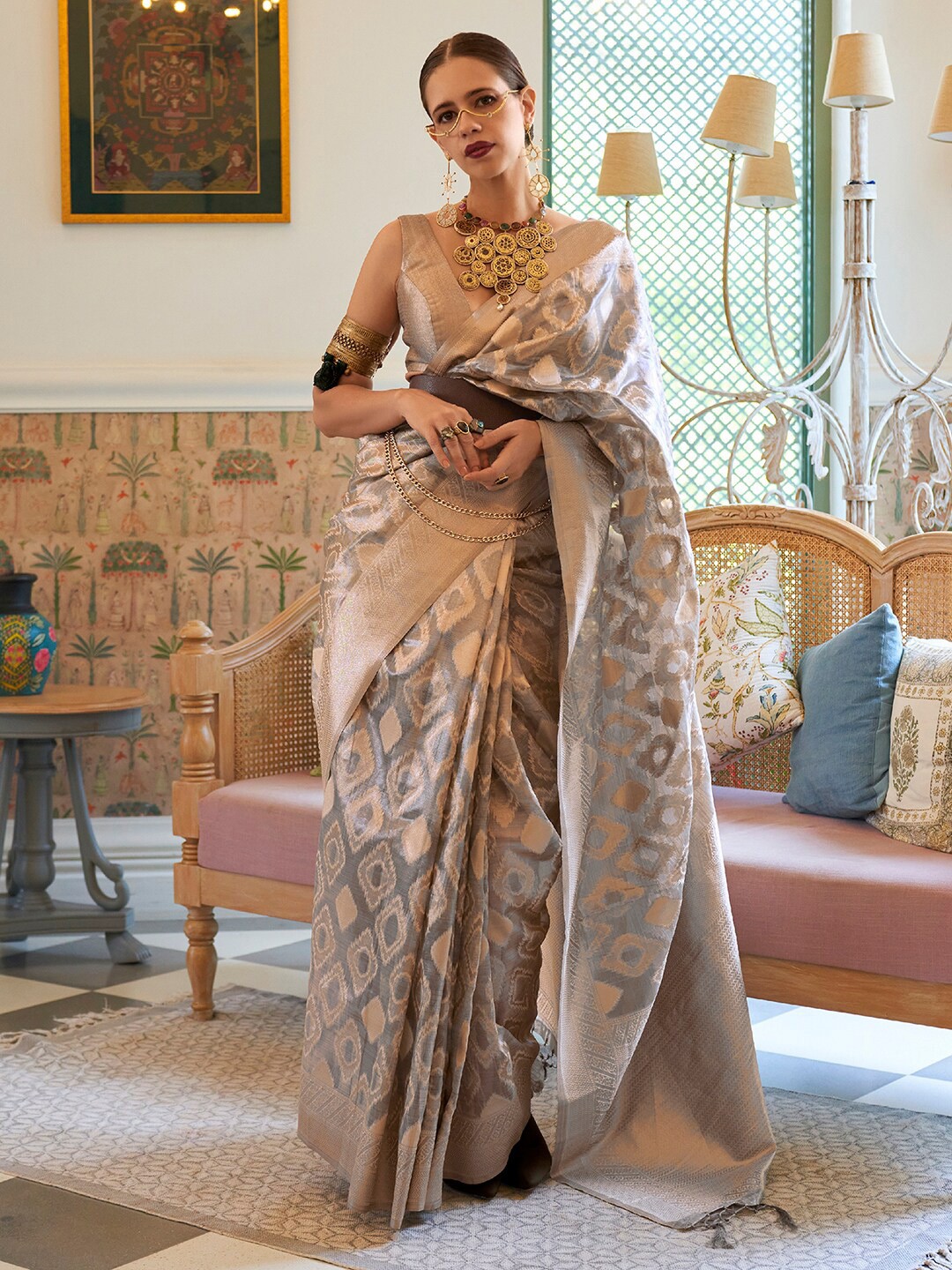 

Saree mall Woven Design Zari Banarasi Saree, Grey
