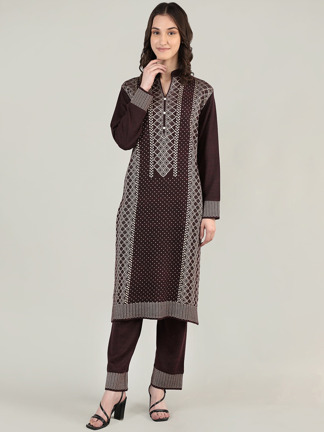 

MIKHAD Women Ethnic Printed Straight Kurta with Trousers, Purple