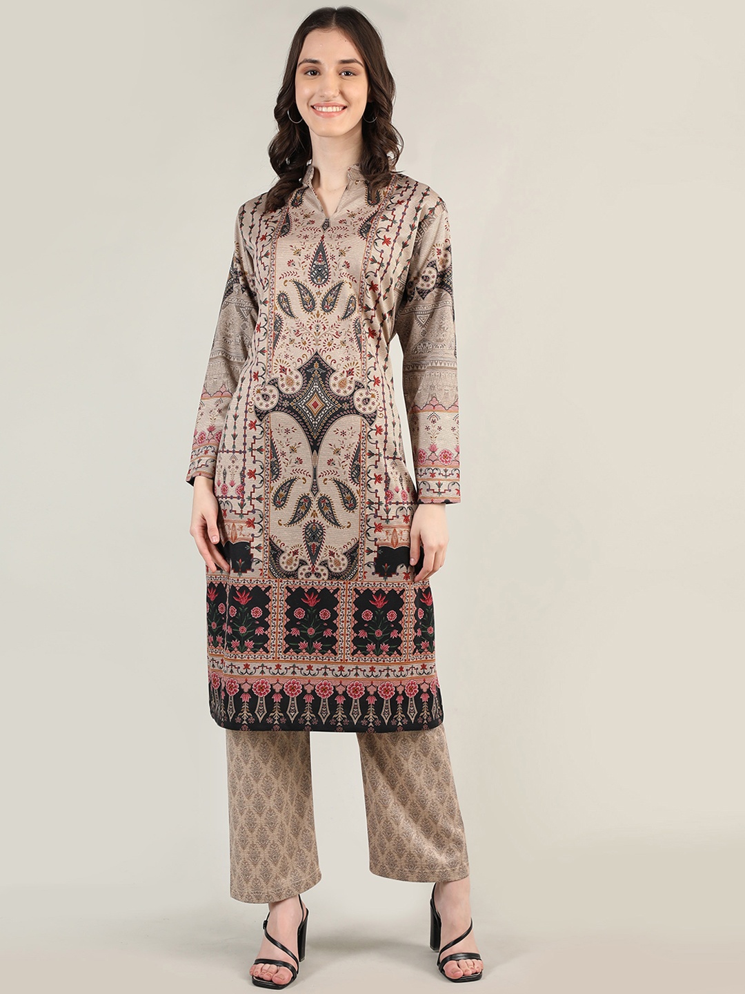 

MIKHAD Women Printed Mandarin Collar Straight Kurta with Trousers & Dupatta, Beige