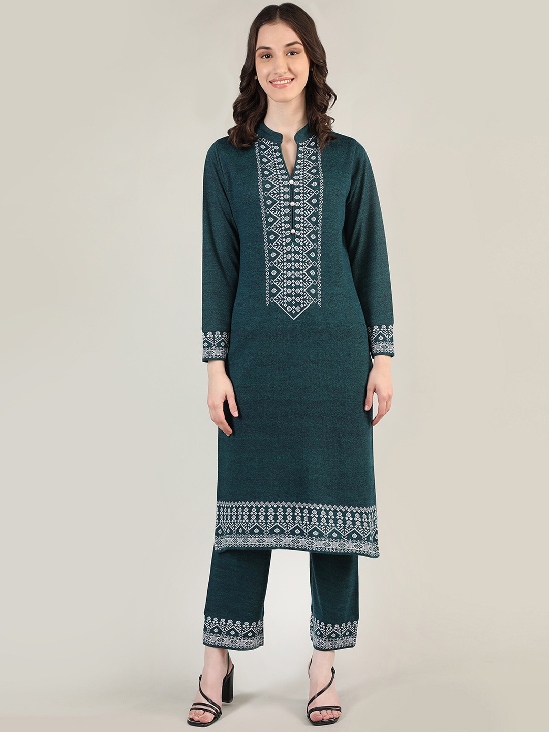 

MIKHAD Women Ethnic Printed Kurta with Trousers & Dupatta, Teal