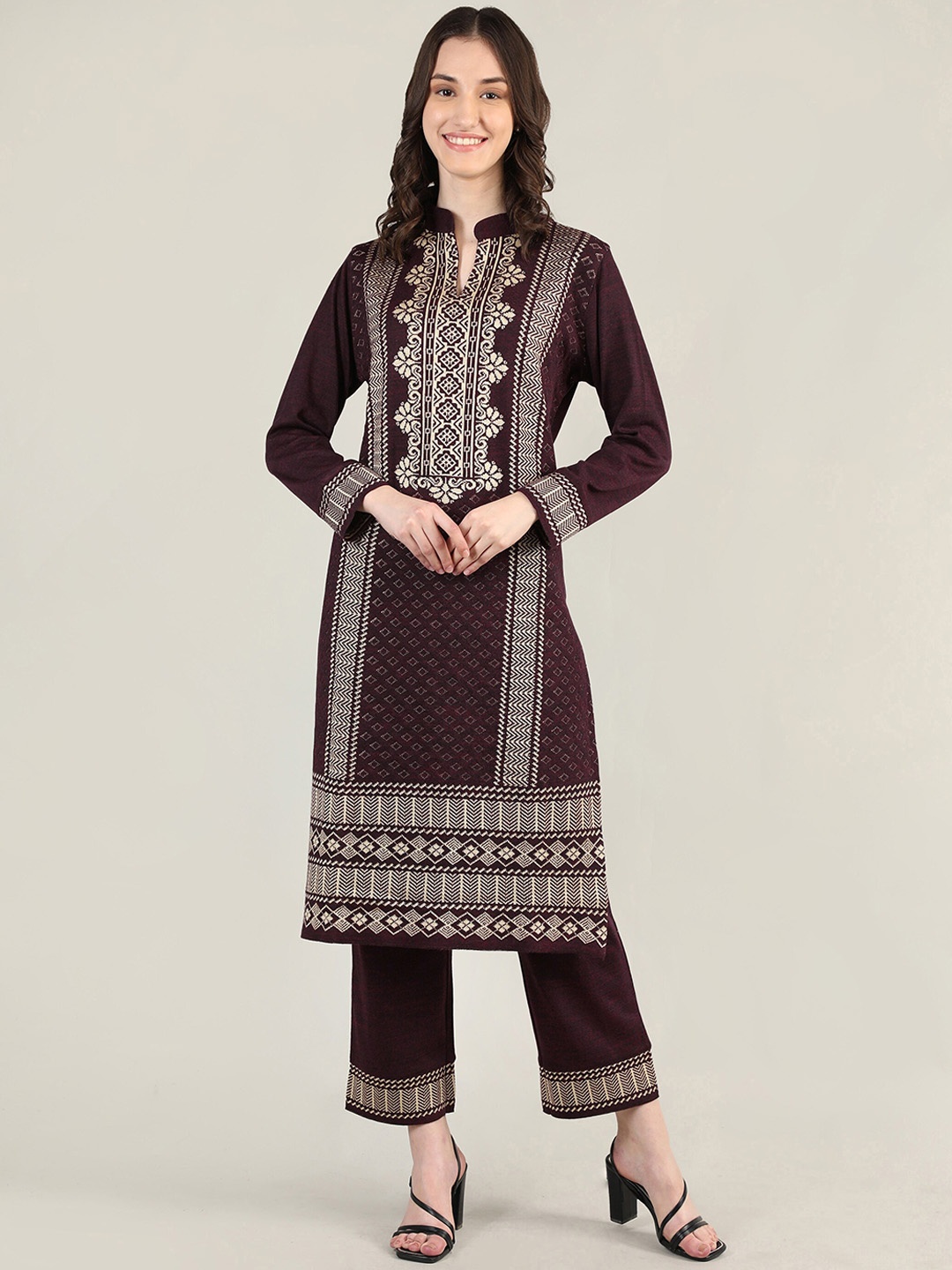 

MIKHAD Women Kurta with Trousers & Dupatta, Purple