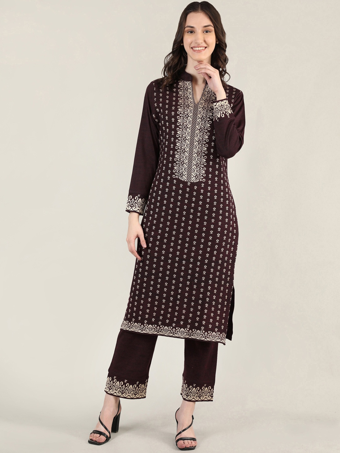 

MIKHAD Women Ethnic Motifs Woven design Kurta with Trousers, Purple