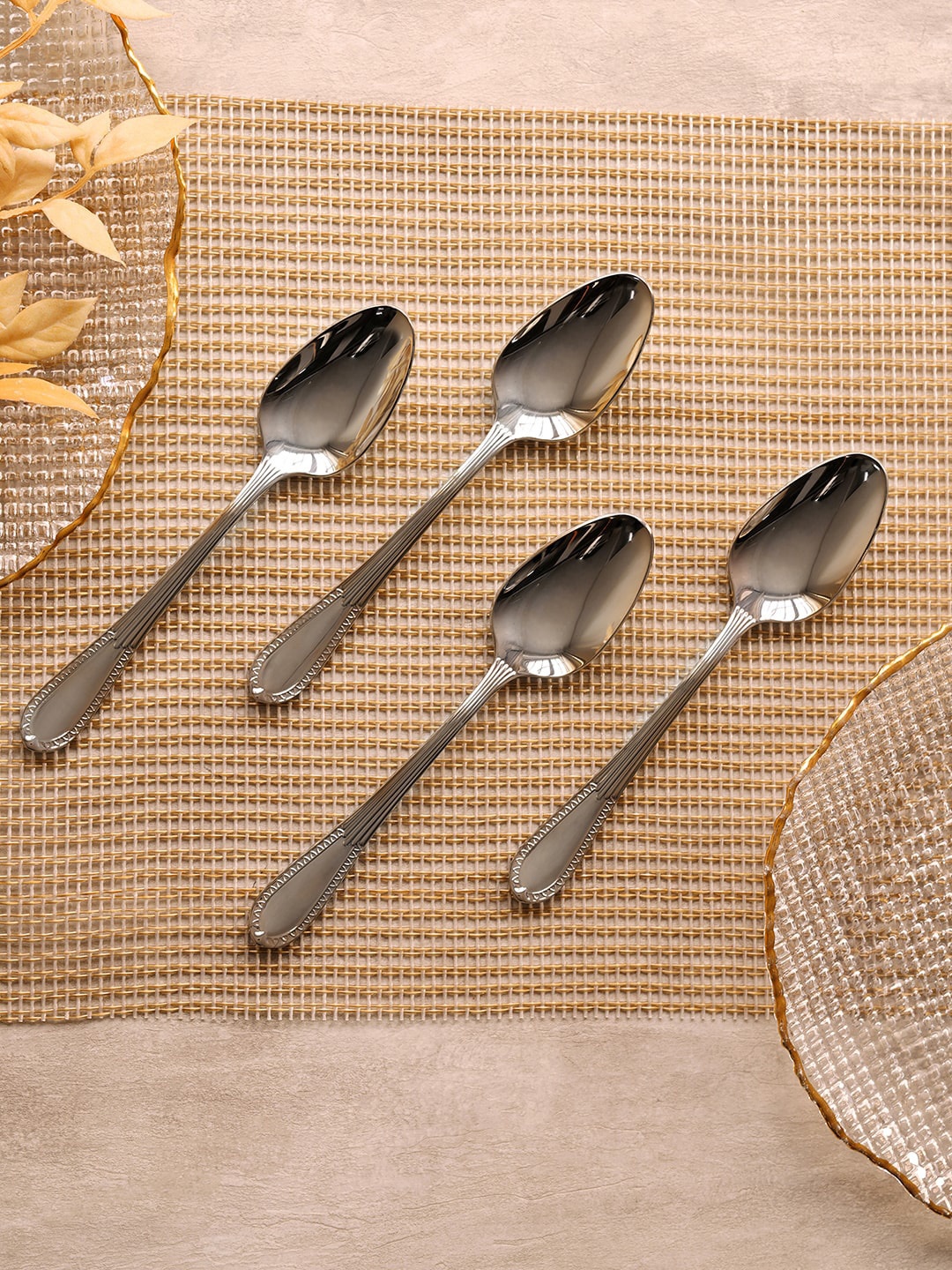 

Pure Home and Living 4 Pieces Grey stainless Steel Dessert Spoons