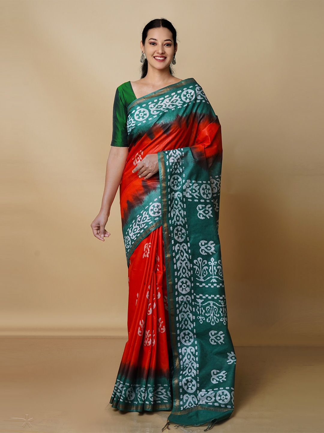 

Unnati Silks Batik Printed Zari Pure Silk Chanderi Saree, Red