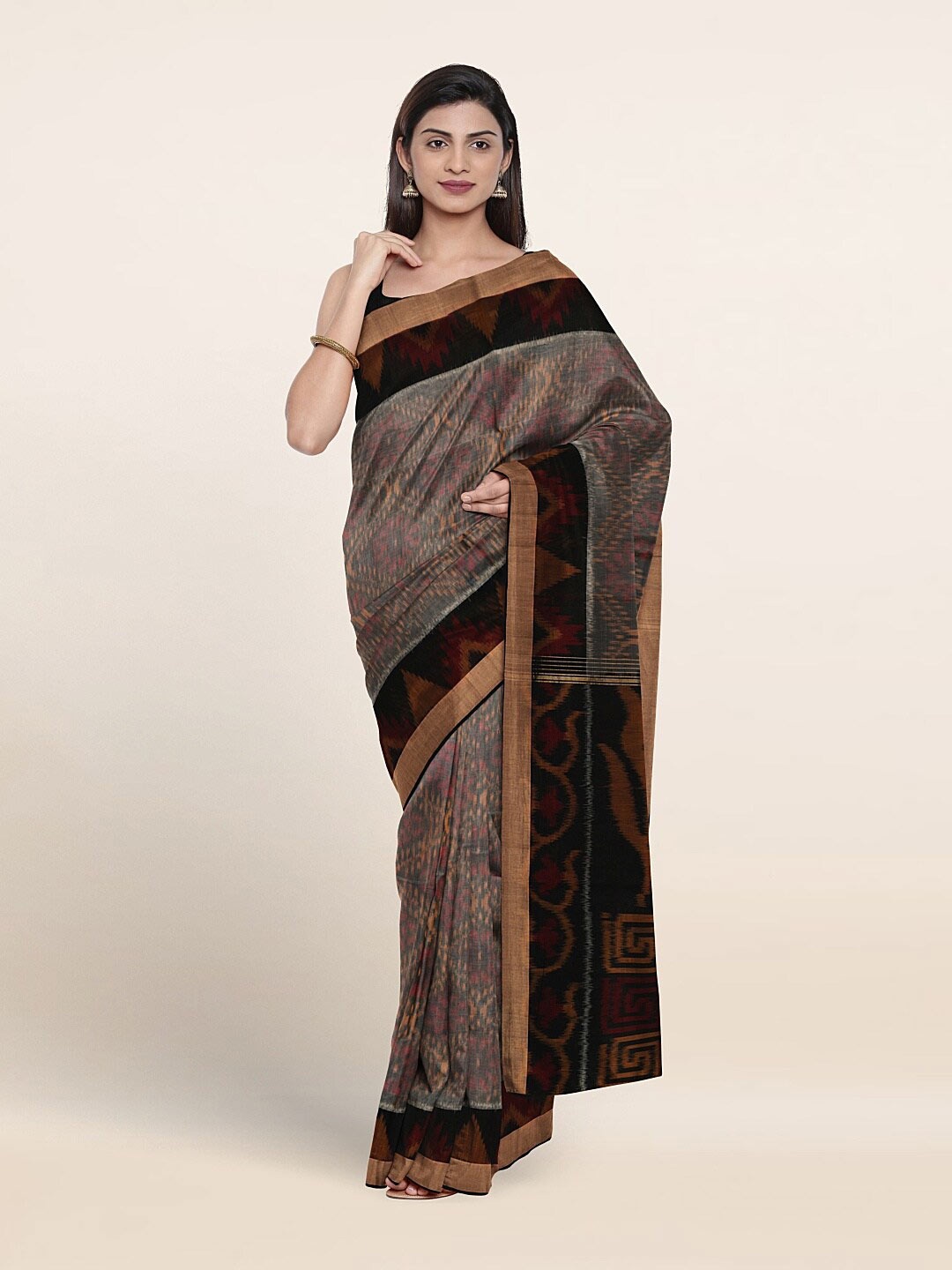 

Pothys Floral Pure Silk Saree, Grey