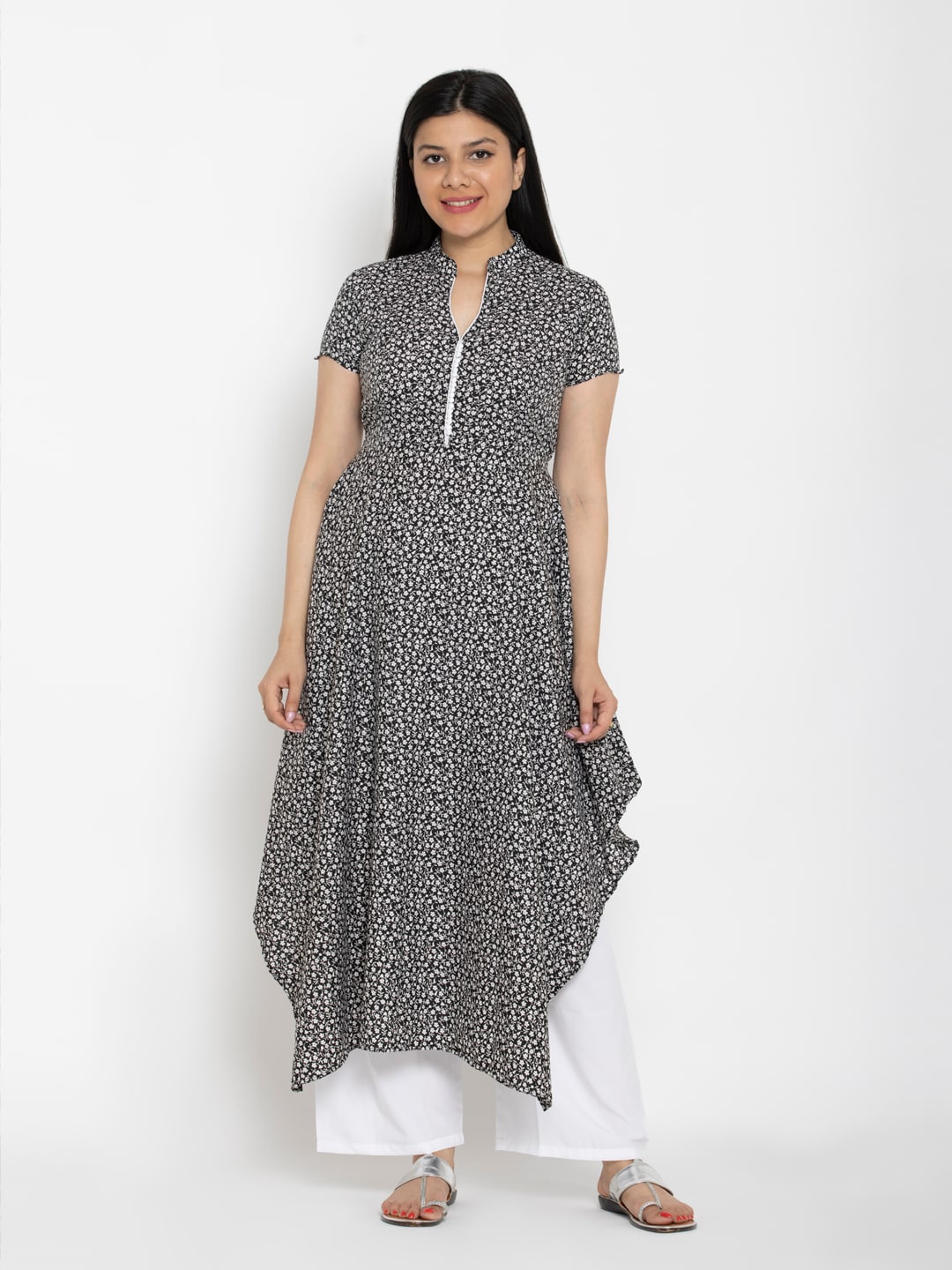 

DEGE Floral Printed Asymmetric hem Kurta, Black