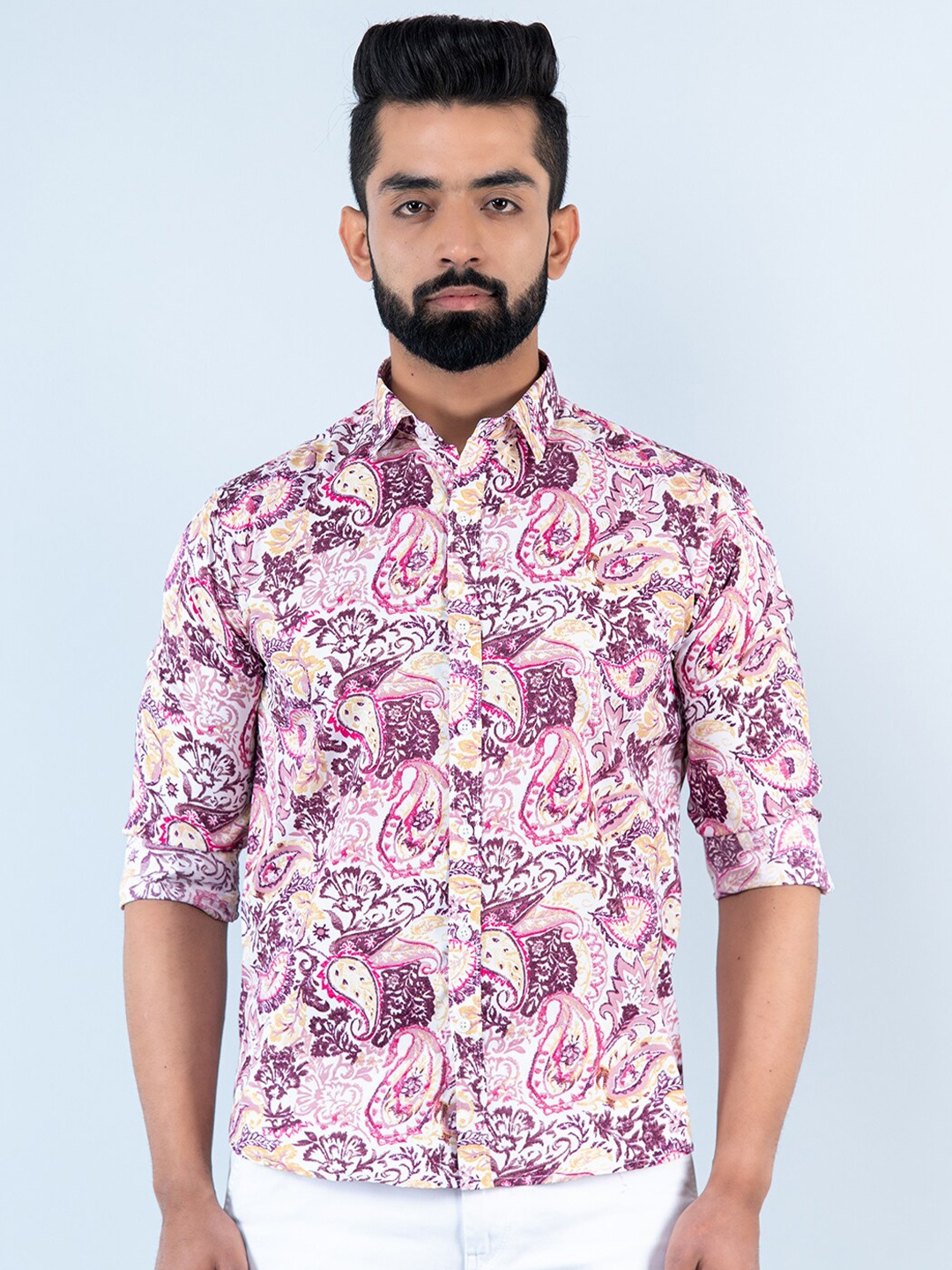 

Tistabene Men Ethnic Motifs Cotton Printed Casual Shirt, Purple
