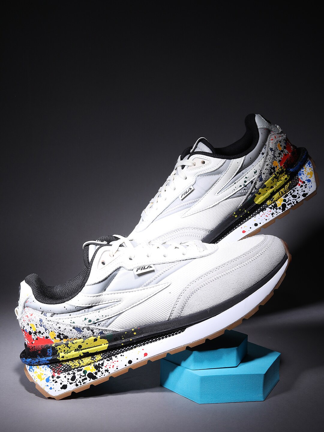 

FILA Men Printed Colourblocked Sneakers, White
