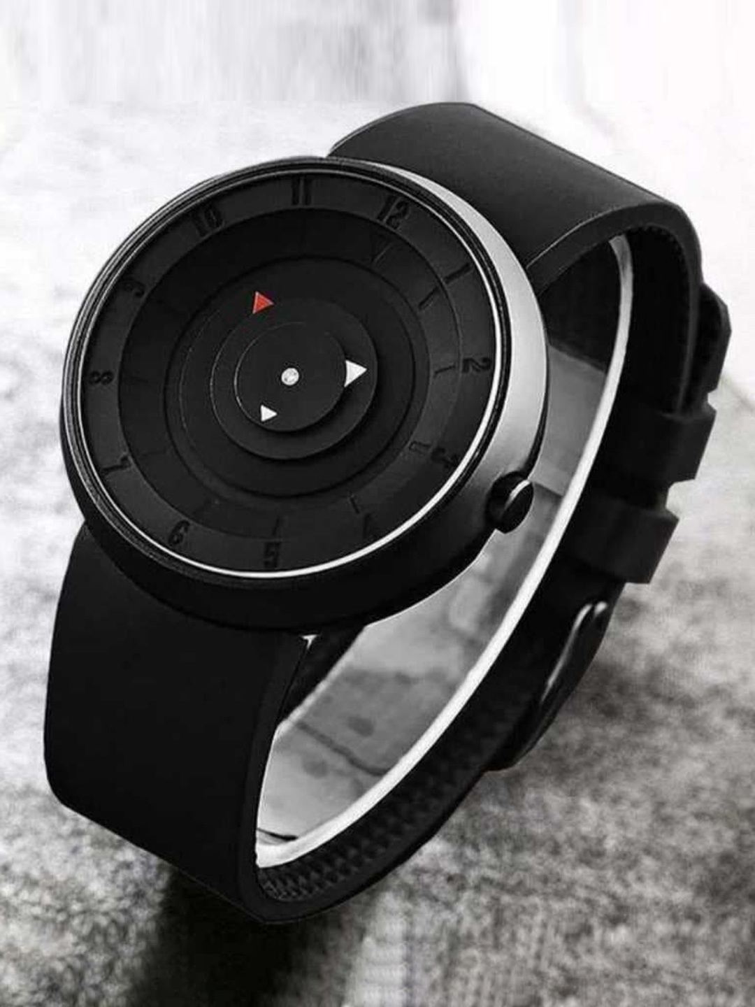 

WATCHSTAR Men Leather Straps Analogue Watch Dezon, Black
