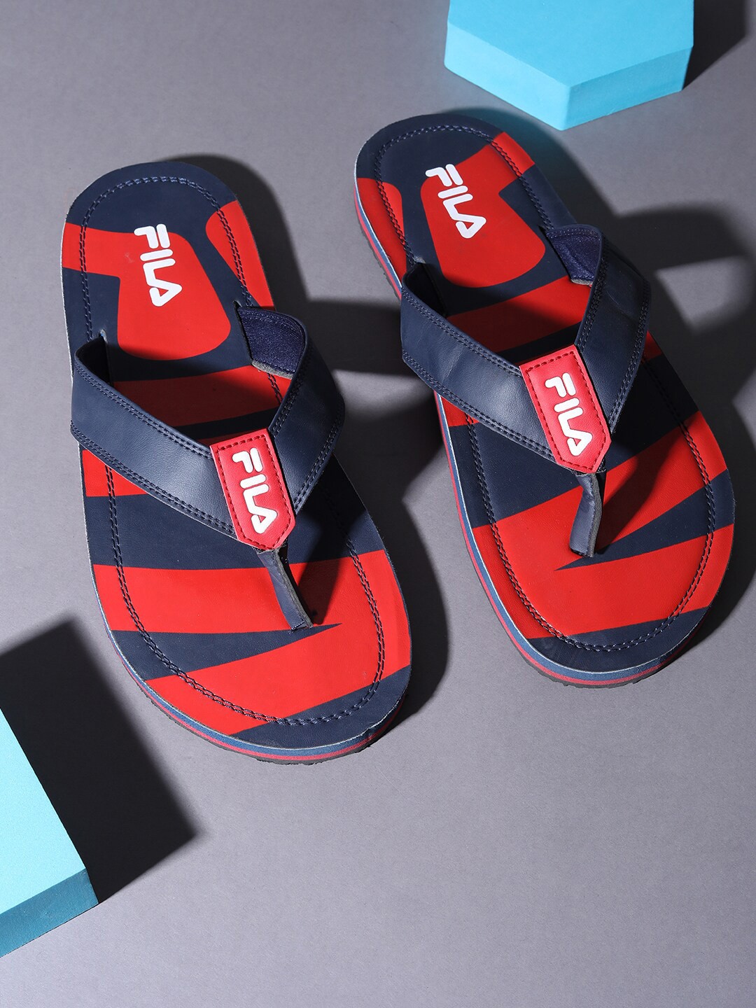 

FILA Men IGO Printed Flip Flops, Navy blue