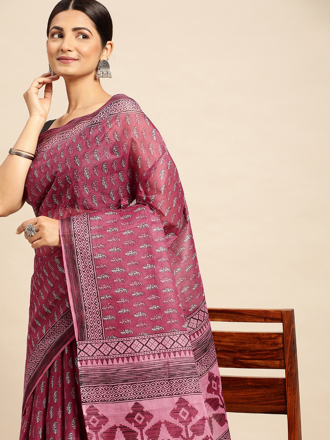 

SHANVIKA Ethnic Motifs Printed Pure Cotton Block Print Saree, Pink