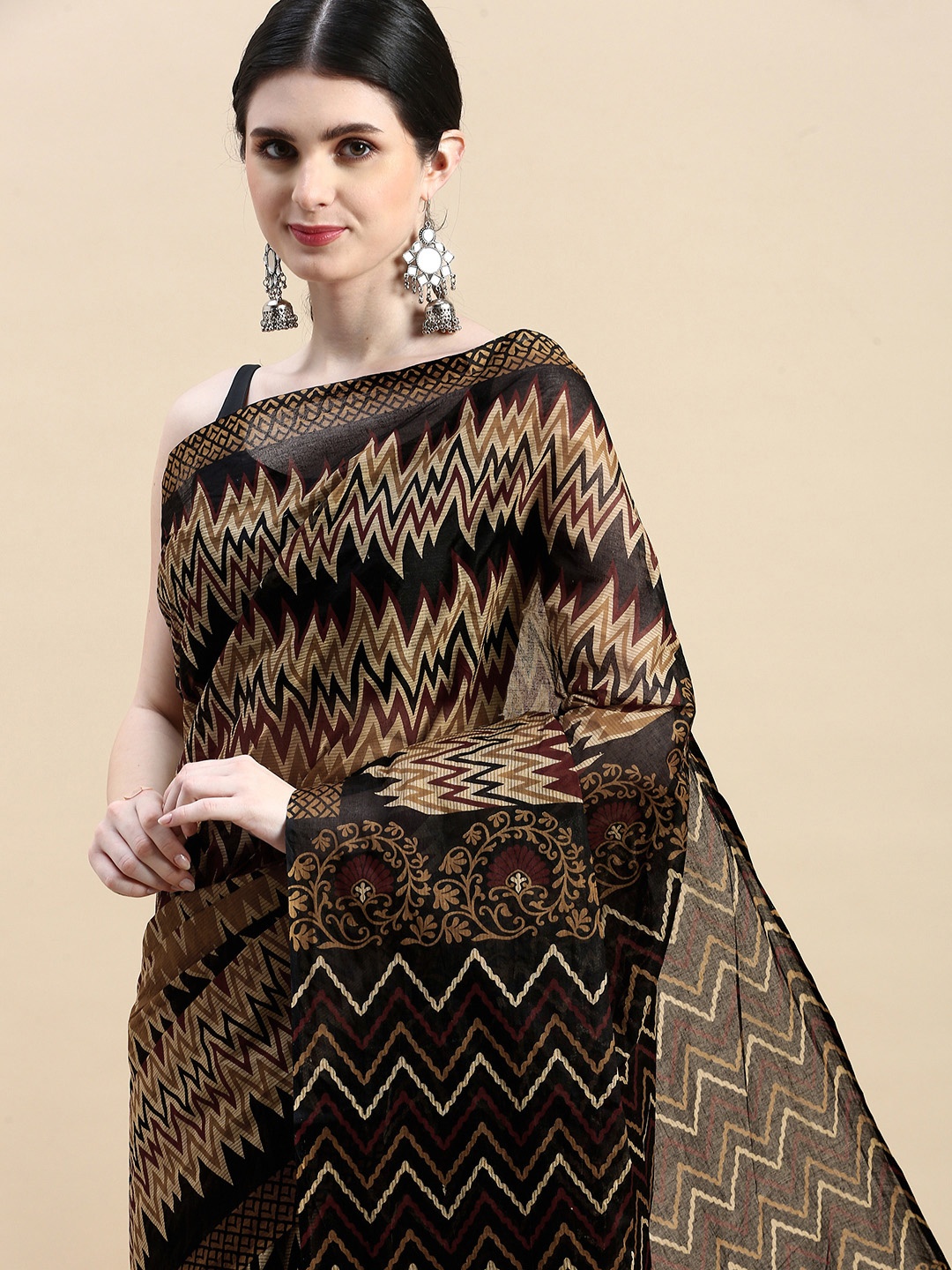 

SHANVIKA Leheriya Pure Cotton Block Print Saree, Brown