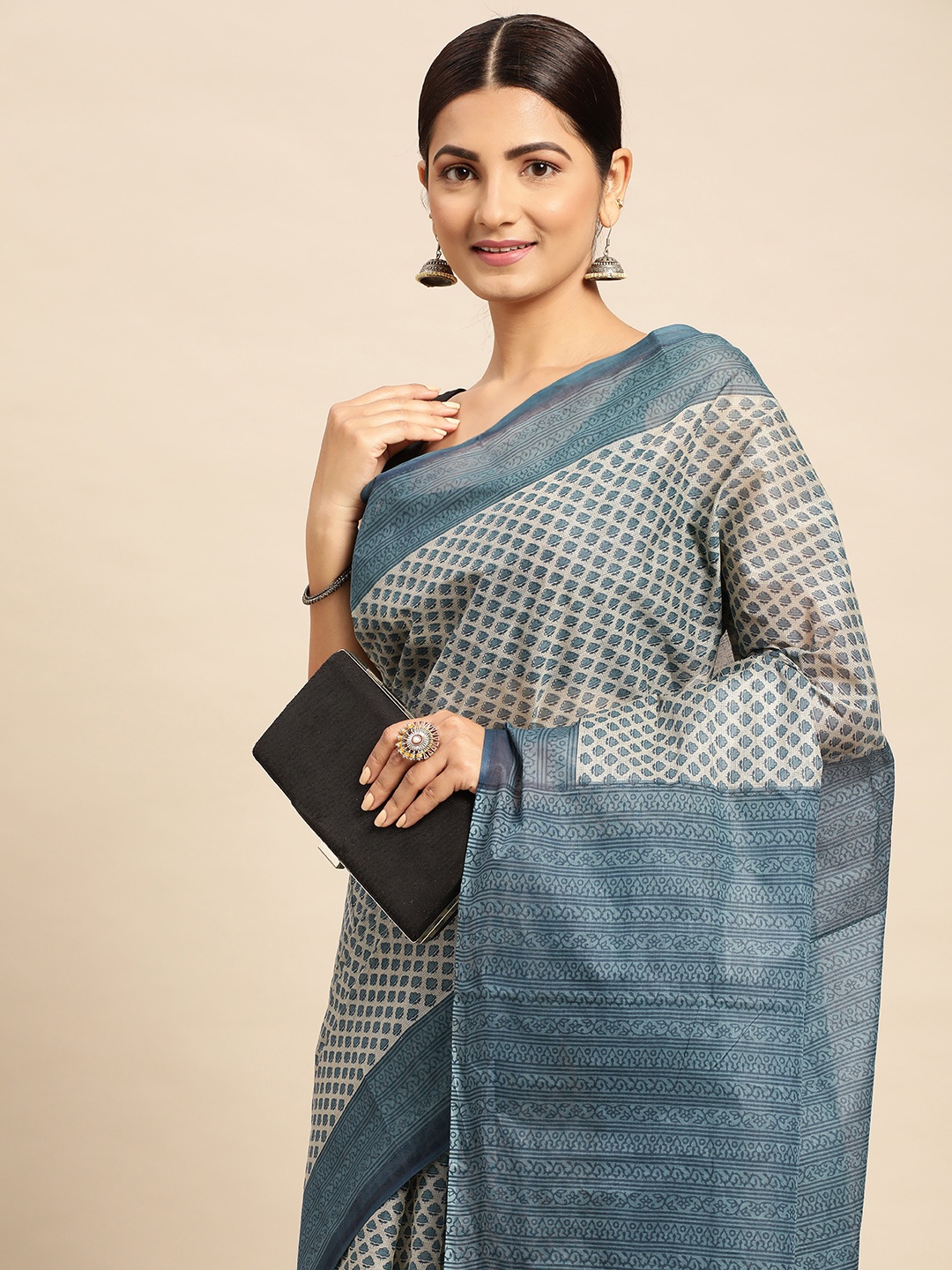 

SHANVIKA Beige & Blue Ethnic Motifs Pure Cotton Block Print Saree