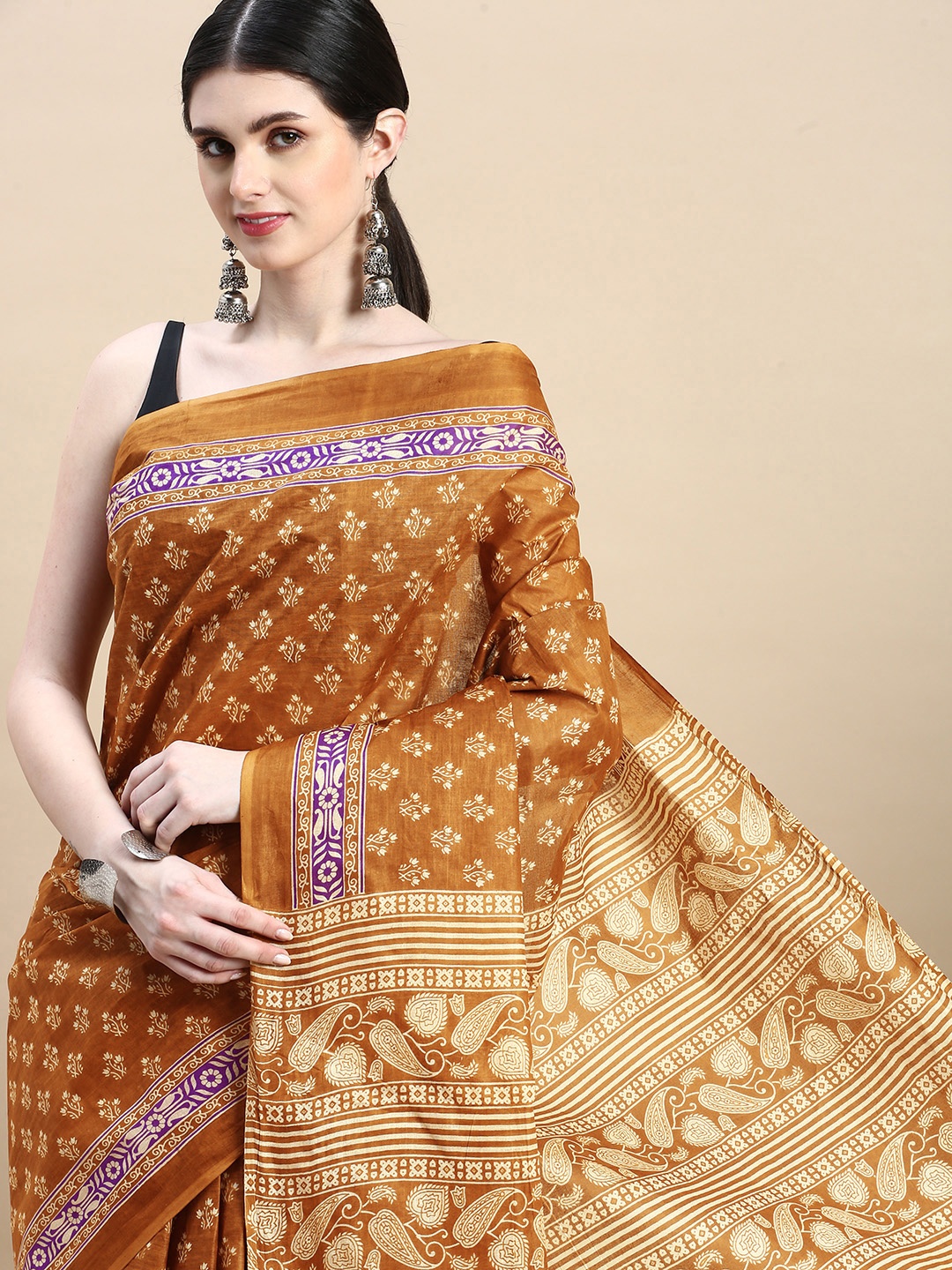 

SHANVIKA Floral Pure Cotton Block Print Saree, Mustard