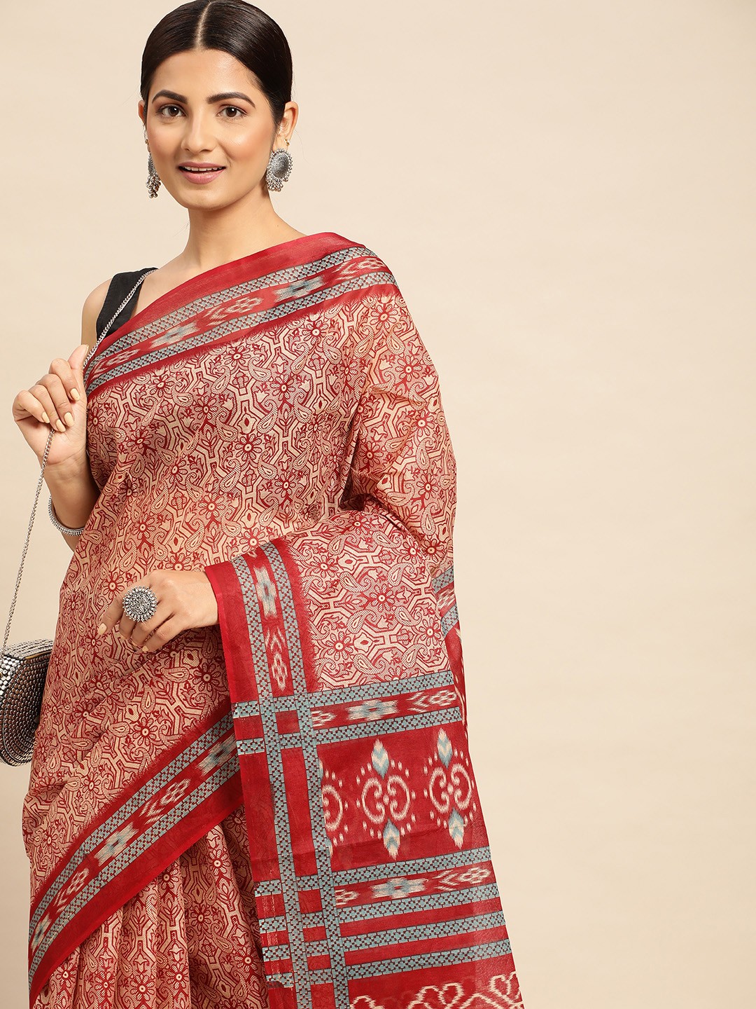 

SHANVIKA Ethnic Motifs Pure Cotton Block Print Saree, Beige