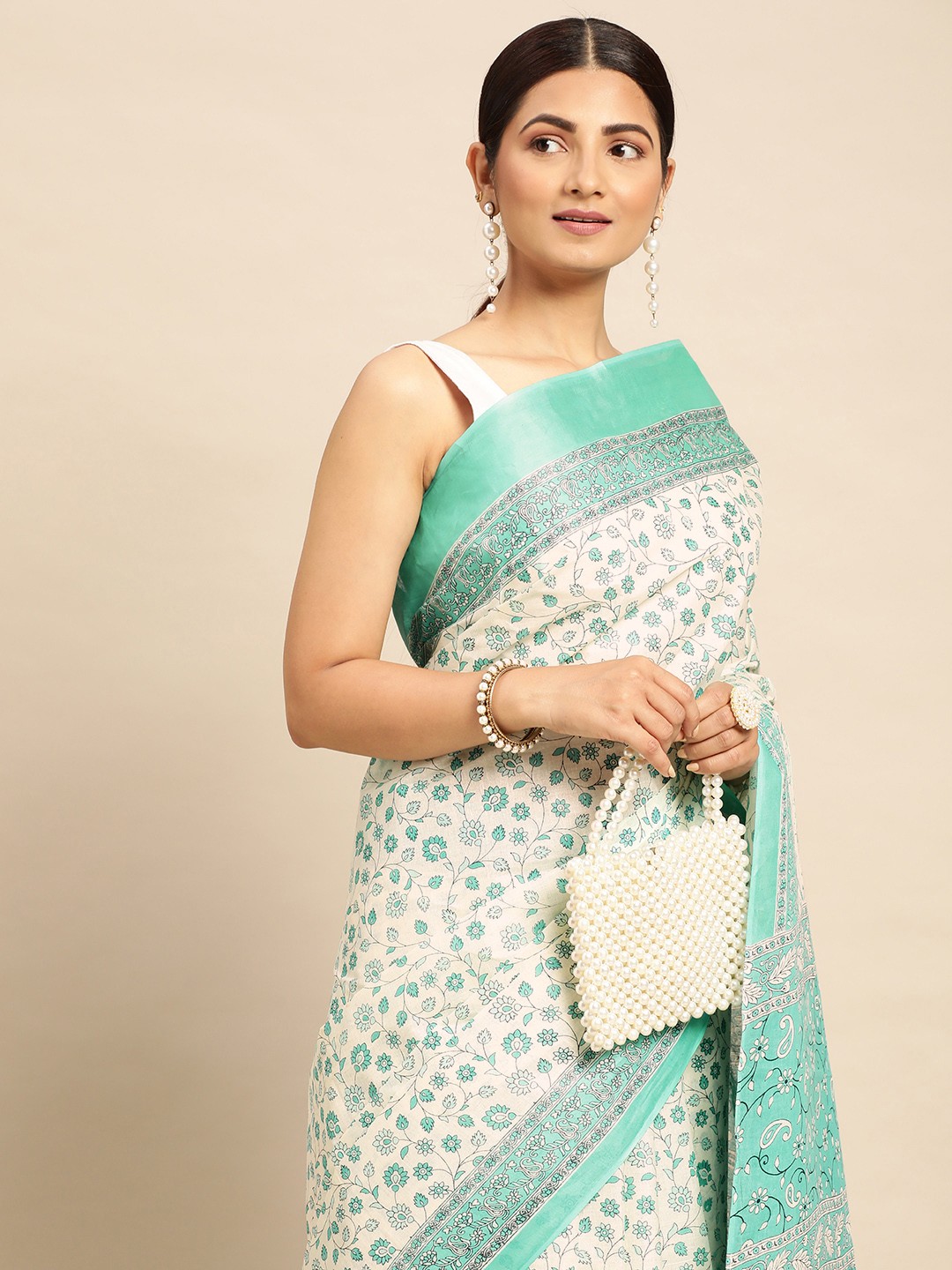 

SHANVIKA Floral Pure Cotton Block Print Saree, Beige