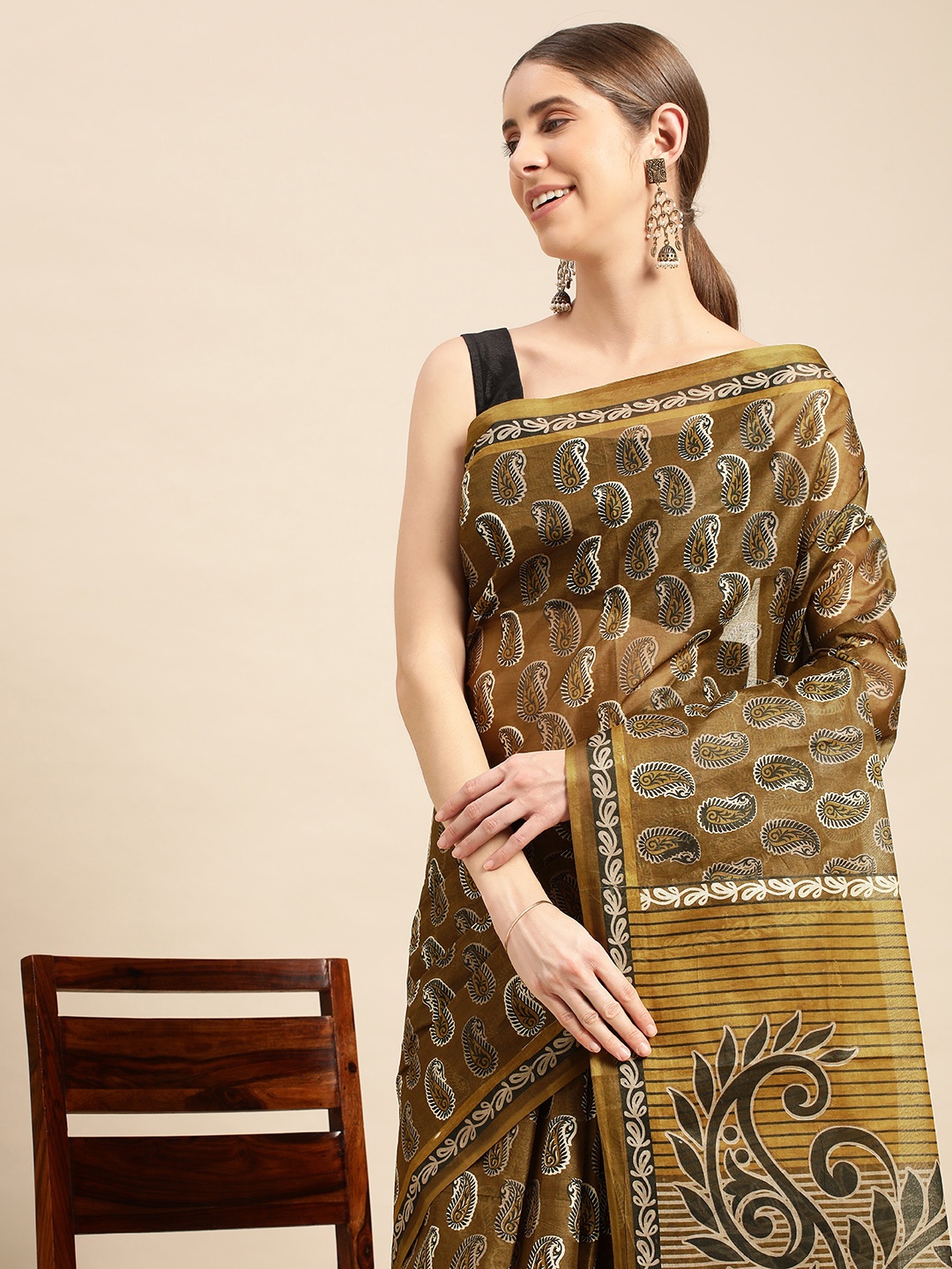 

SHANVIKA Paisley Printed Pure Cotton Block Print Saree, Green