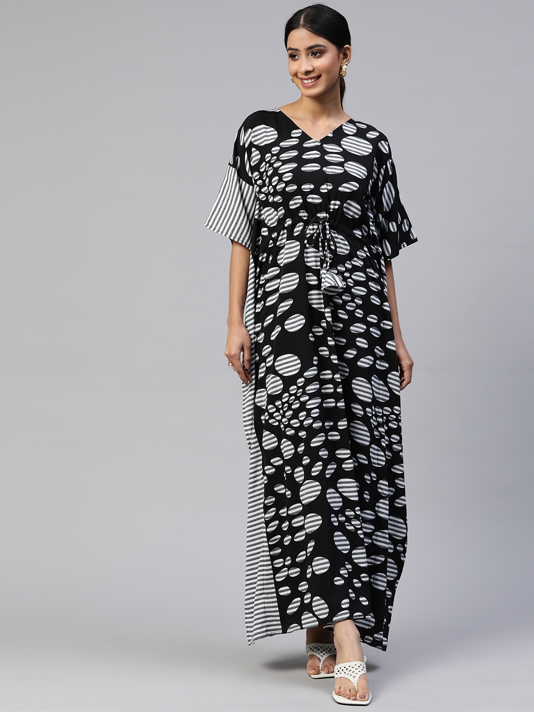 

Cottinfab Crepe Kaftan Maxi Dress, Black