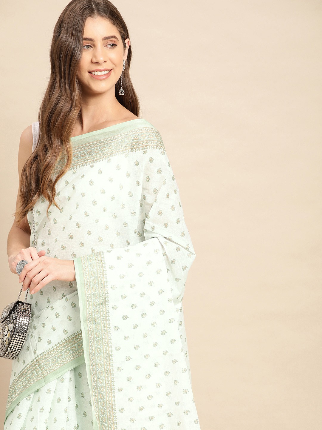 

SHANVIKA Floral Block Print Pure Cotton Saree, Green