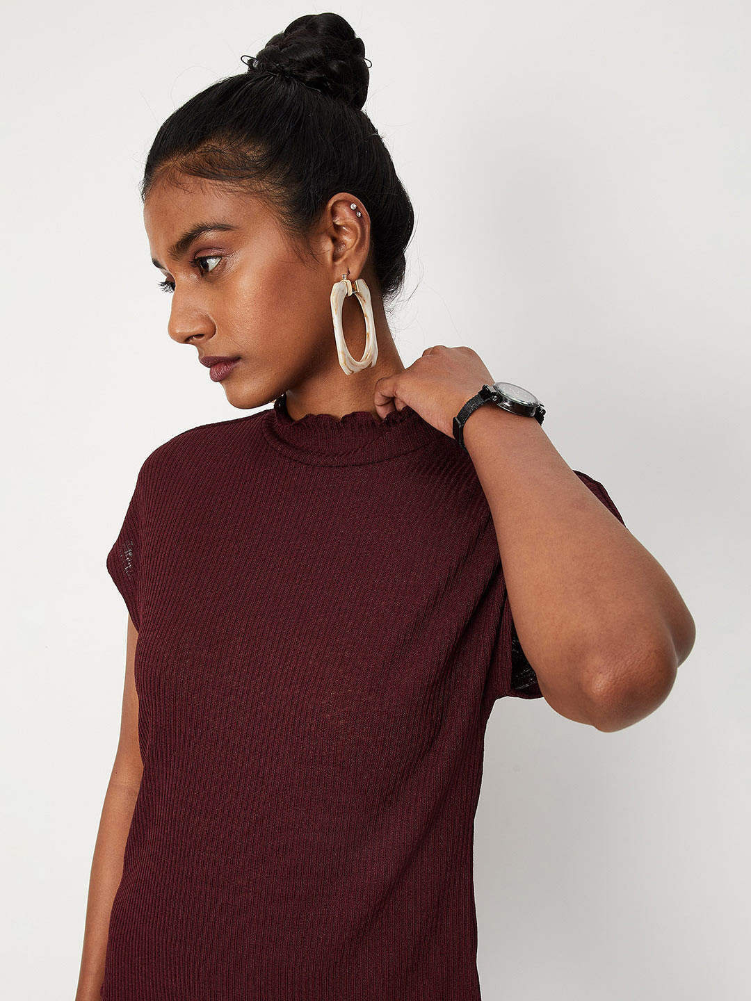 

max Regular High Neck Extended Sleeves Top, Maroon