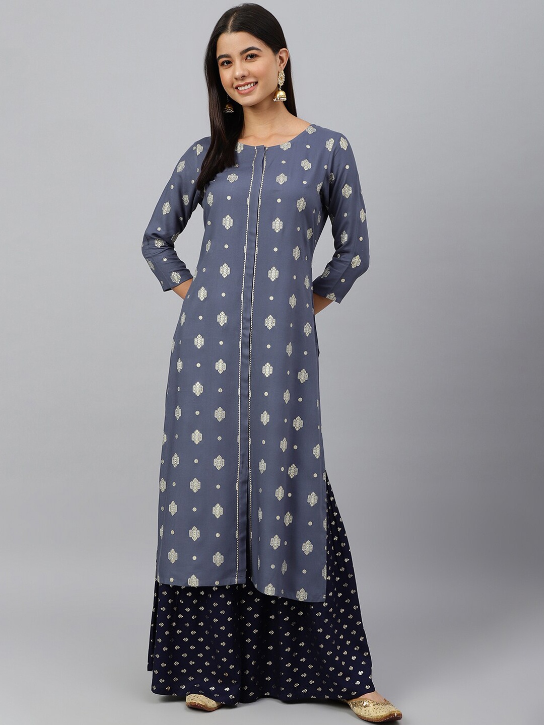

Janasya Women Ethnic Motifs Printed Gotta Patti Indie Prints Kurta, Grey