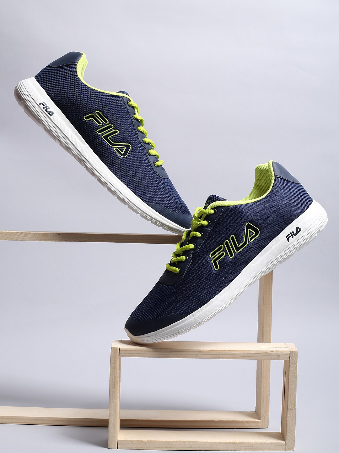 

FILA Men BENNA Mesh Running Shoes, Blue