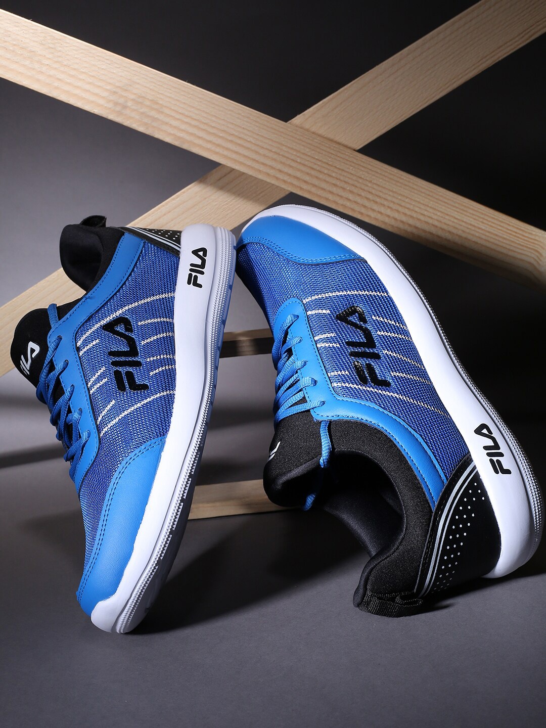 

FILA Men PARKER Mesh Lace-Up Running Shoes, Blue