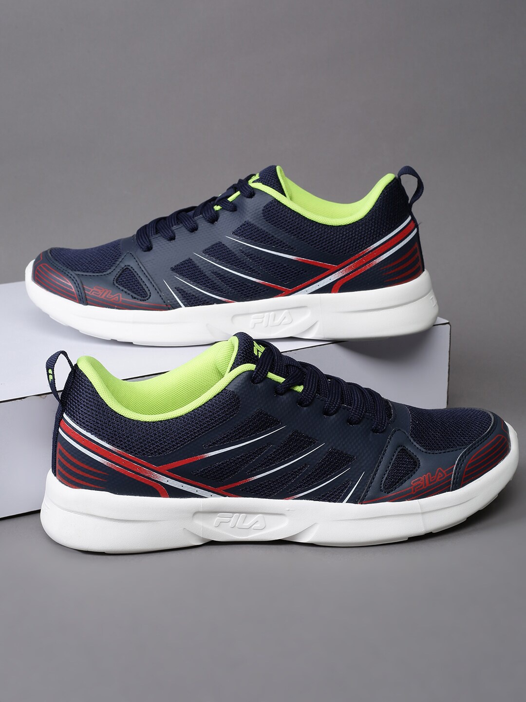 

FILA Men DAN Mesh Running Shoes, Navy blue