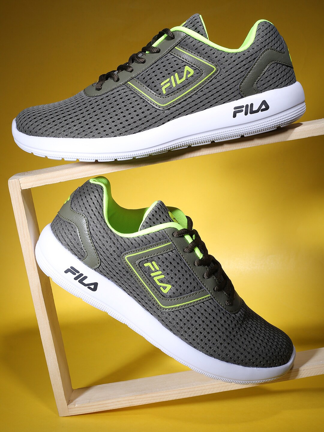 

FILA Men Mesh Running Sports Shoes, Olive
