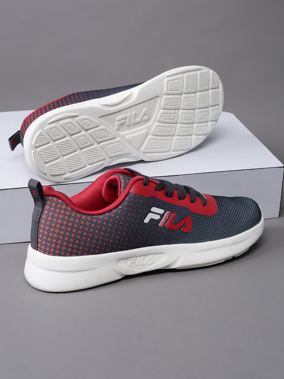 

FILA Men Mesh Running Sports Shoes, Grey