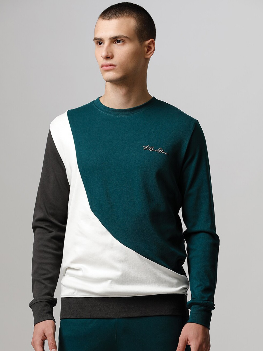 

THE BEAR HOUSE Men Colourblocked Slim Fit Pure Cotton Tracksuit, Green