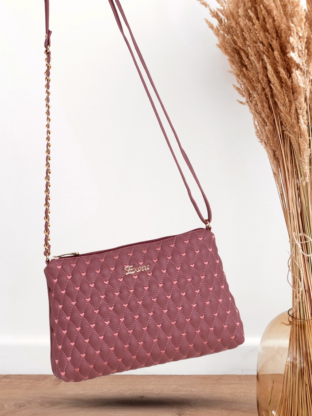 

Exotic Textured Structured Quilted Sling Bag, Peach