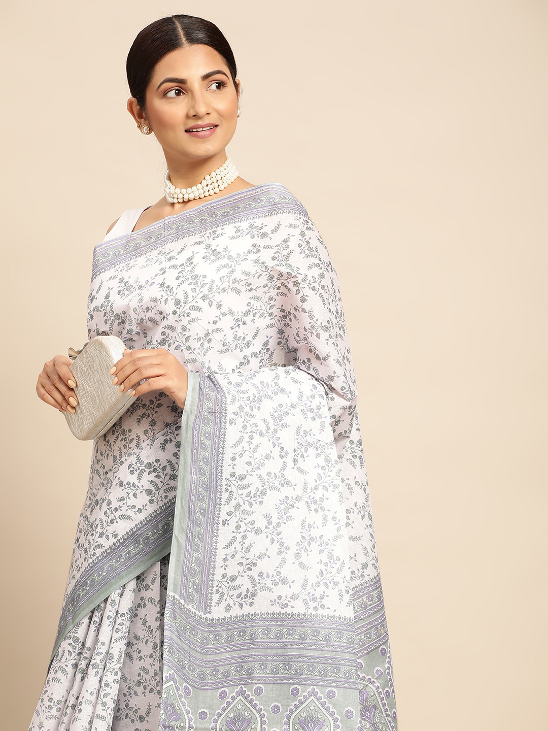 

SHANVIKA Floral Pure Cotton Block Print Saree, White