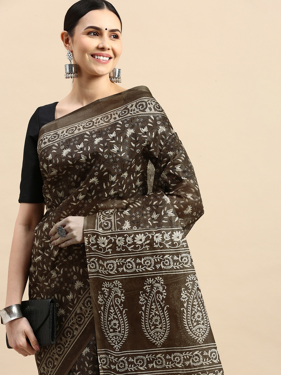 

SHANVIKA Floral Printed Pure Cotton Block Print Saree, Brown