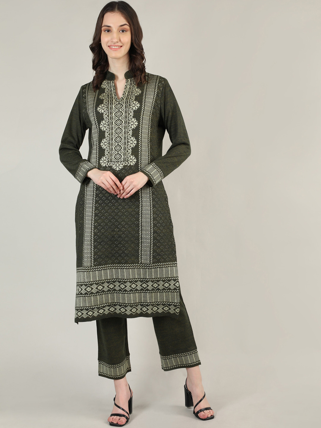 

MIKHAD Women Ethnic Motifs Printed Mandarin Collar Jacquard Kurta, Olive