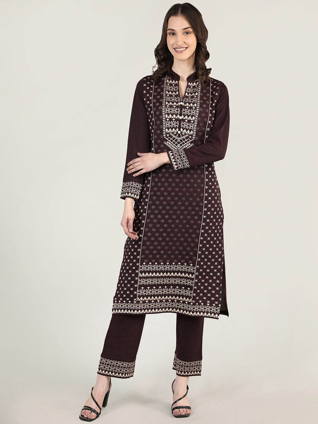 

MIKHAD Band Collar Ethnic Motifs Jacquard Woollen Straight Kurta, Purple