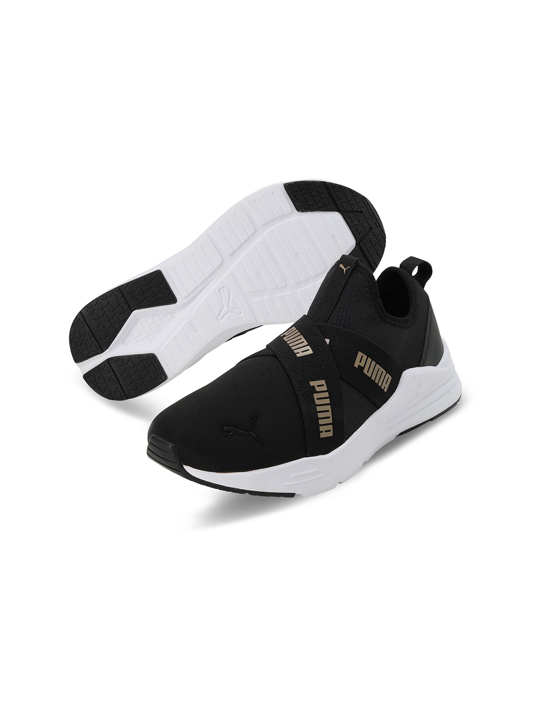 

Puma Wired Run Women Woven-Design Casual Slip On Sneakers Shoes, Black