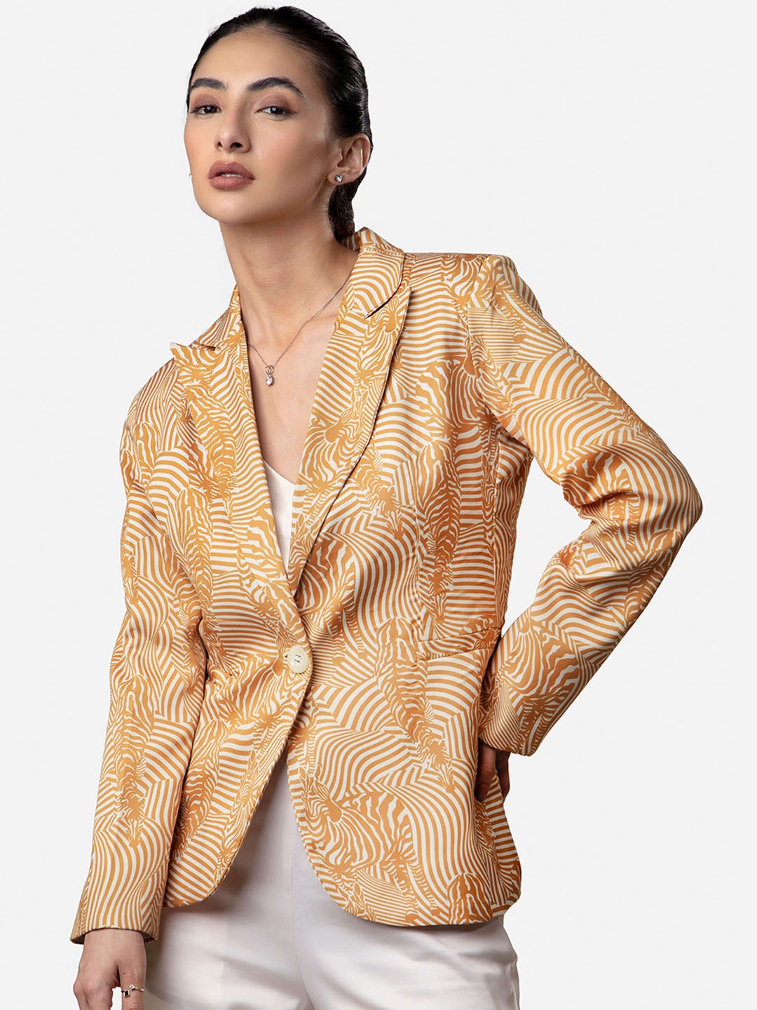 

NEOFAA Women Abstract Printed Single-Breasted Casual Blazer, Brown