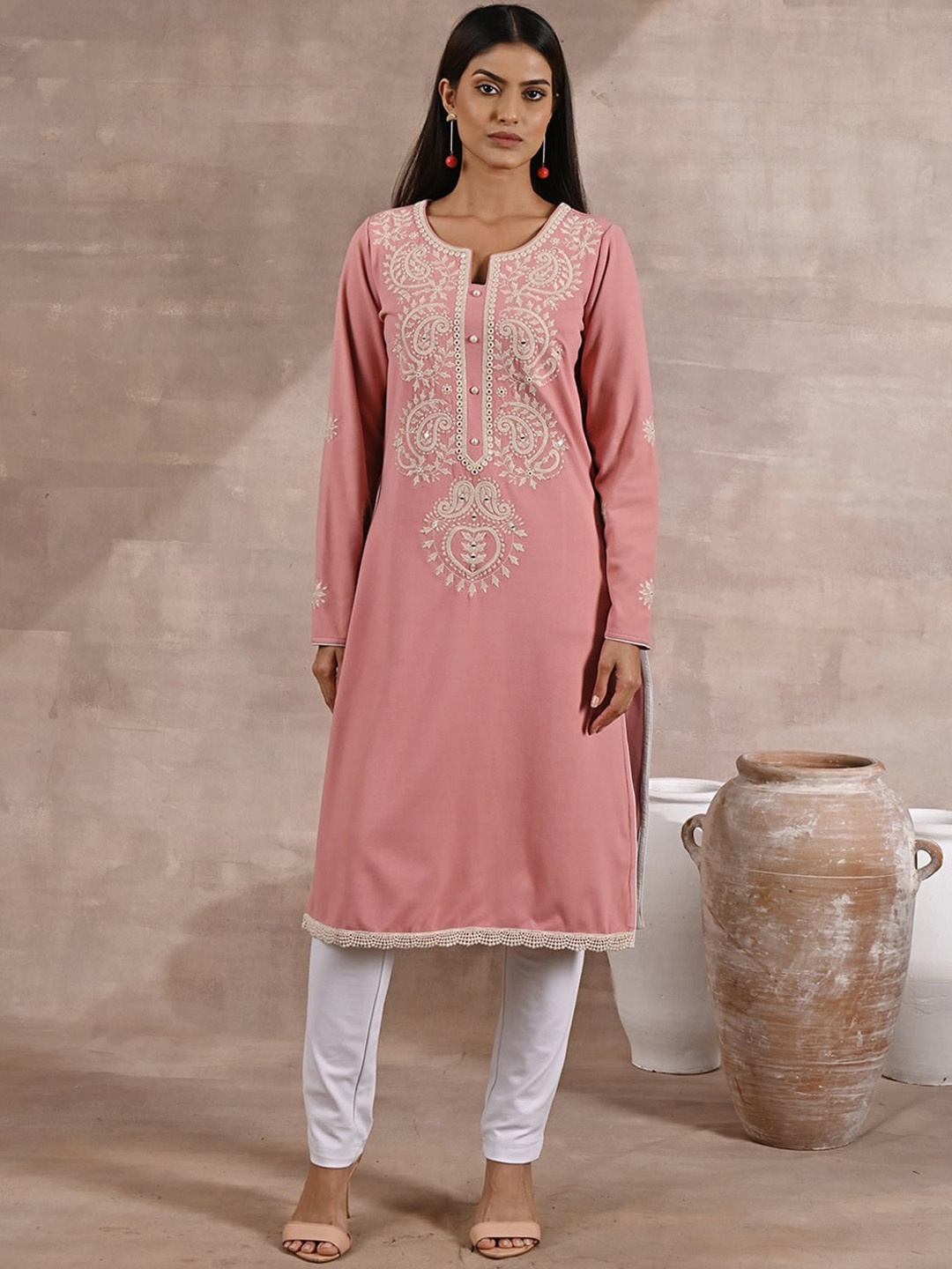 

Lakshita Women Ethnic Motifs Embroidered Round Neck Kurta, Pink