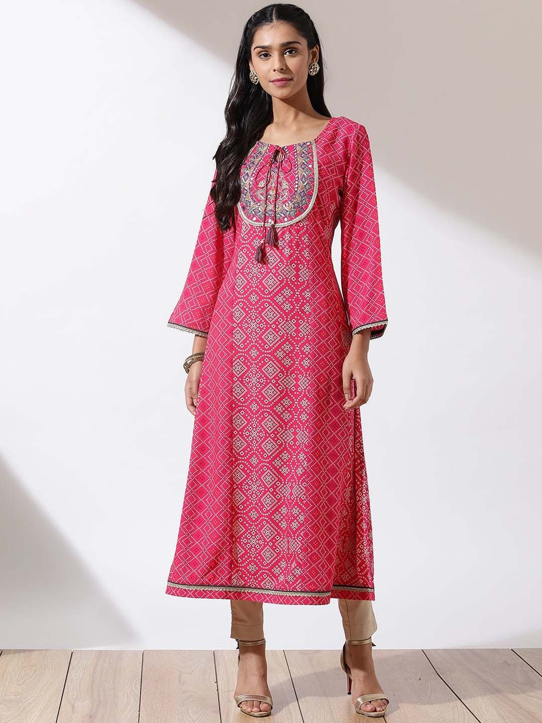 

Lakshita Tie-Up Neck Bandini Printed Gotta Patti Modal A-Line Kurta, Pink