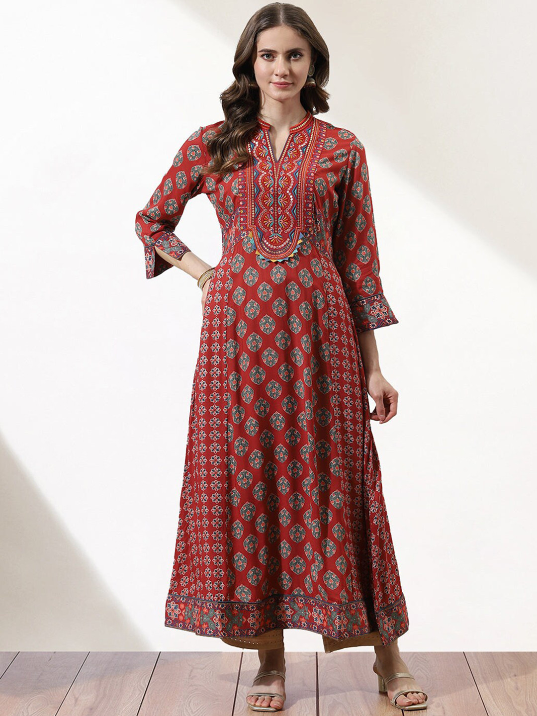 

Lakshita Women Plus Size Ethnic Motifs Printed Anarkali Kurta, Orange