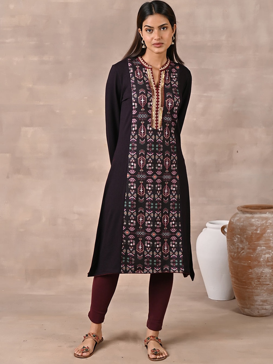 

Lakshita Ethnic Motifs Printed Sequined Panelled Straight Pure Cotton Kurta, Purple