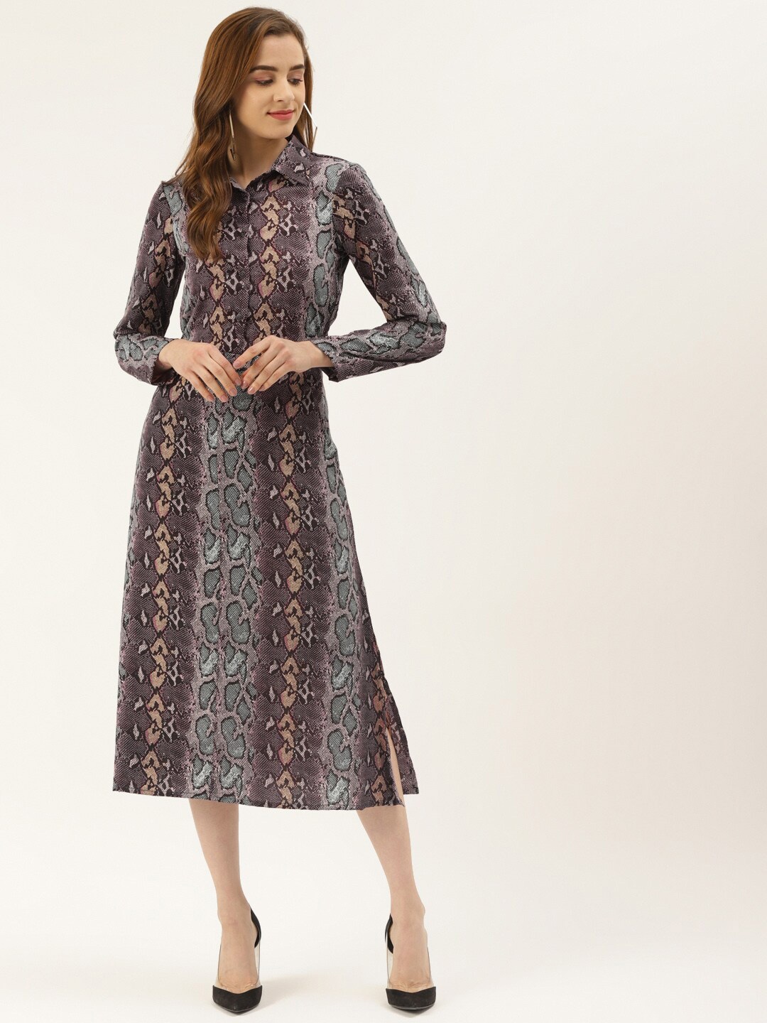 

KHUMAAR Shuchi Bhutani Animal printed A-Line Midi Dress, Grey