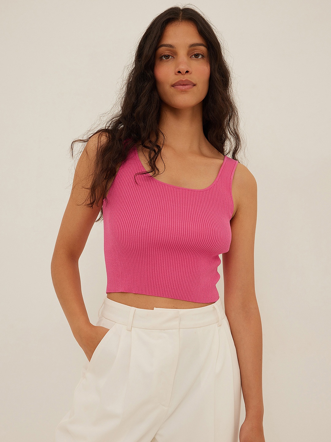 

NA-KD Square Neck Ribbed Fitted Crop Top, Pink