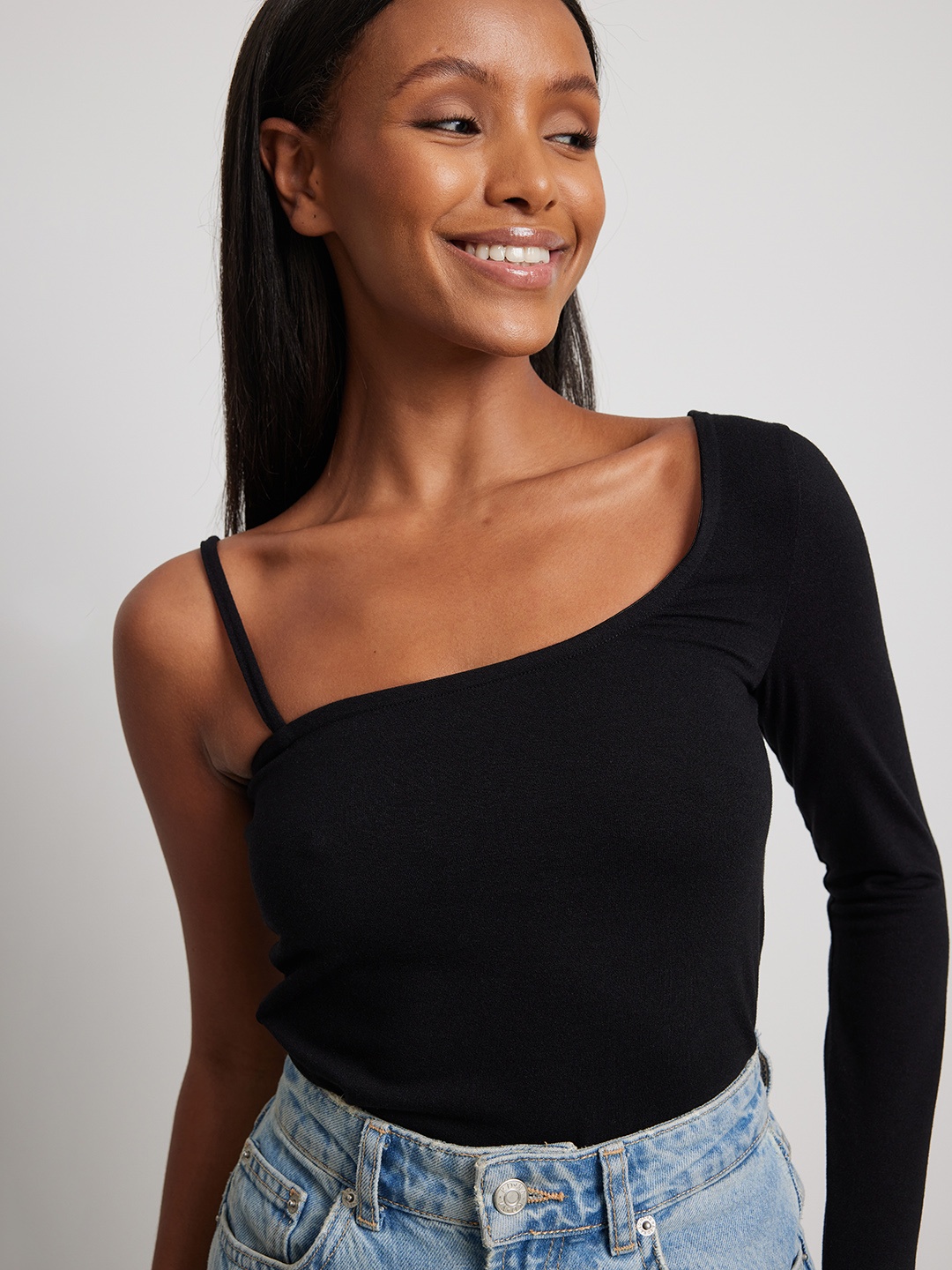 

NA-KD One Shoulder Knitted Top, Black