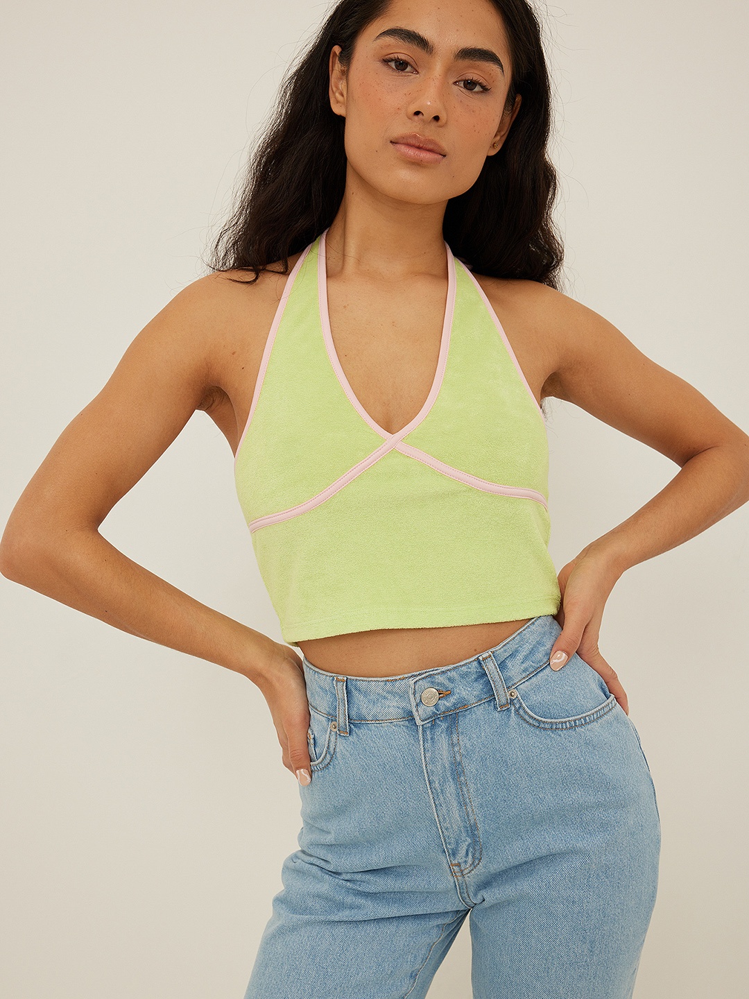 

NA-KD Halter Neck Crop Fitted Top, Green